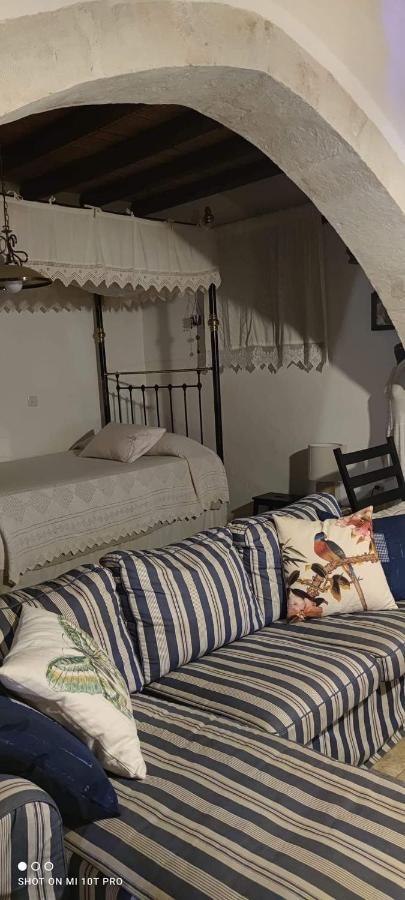 Aliki'S House 1+ 2 Guest House Polis Luaran gambar