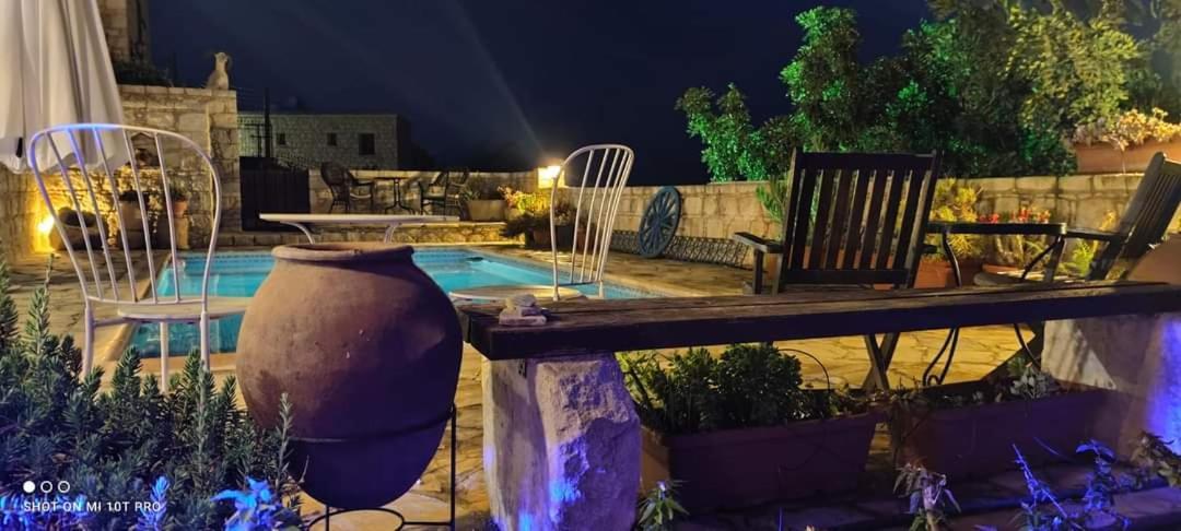 Aliki'S House 1+ 2 Guest House Polis Luaran gambar
